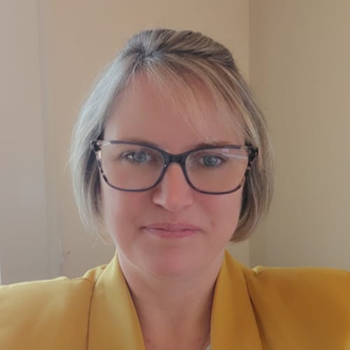 Headshot of Shannon Galarneau, LCSW
