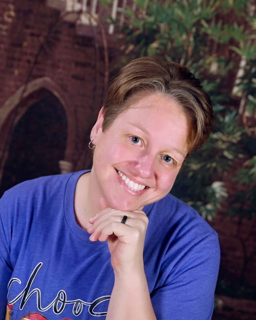 Headshot of Shavonne Francis, LCSW