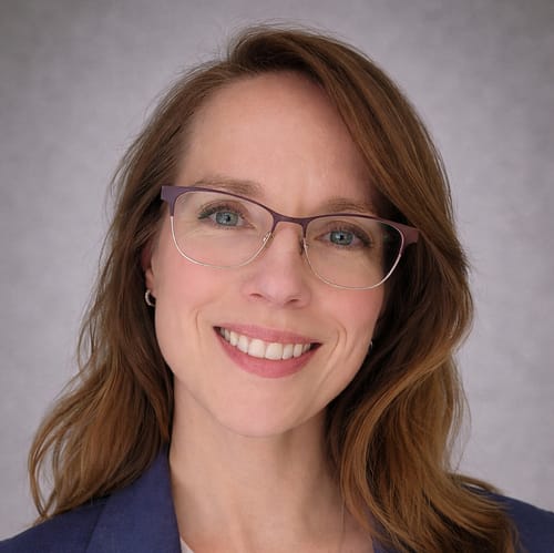 Headshot of Heidi Gerondakis, NP