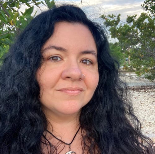 Headshot of Tina Hernandez, LCSW