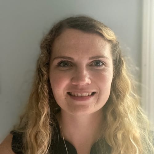 Headshot of Angellina Swart, LCSW