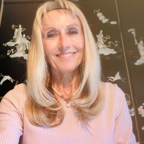 Headshot of Vickie Ficklin, LCSW