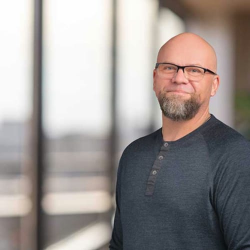 Headshot of Joshua Cluff, PSYCHOLOGIST