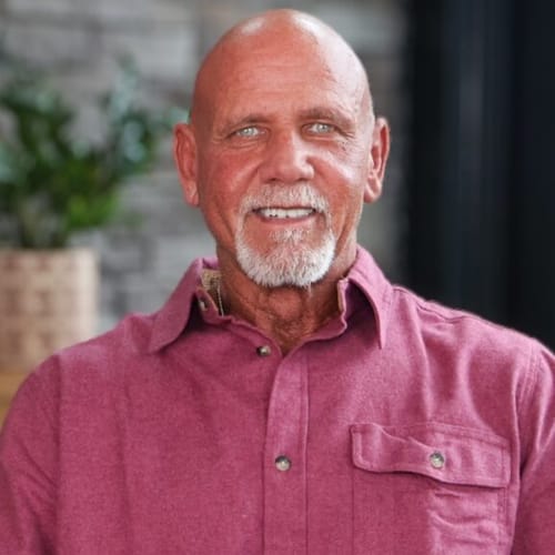 Headshot of Leslie Parker, LPCMHSP