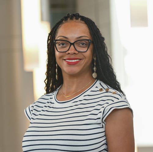 Headshot of Joanne Parks, APRN