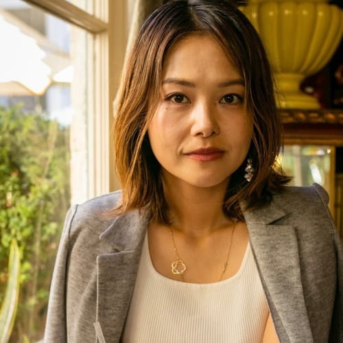 Headshot of Fumie Yoshikawa, LMFT