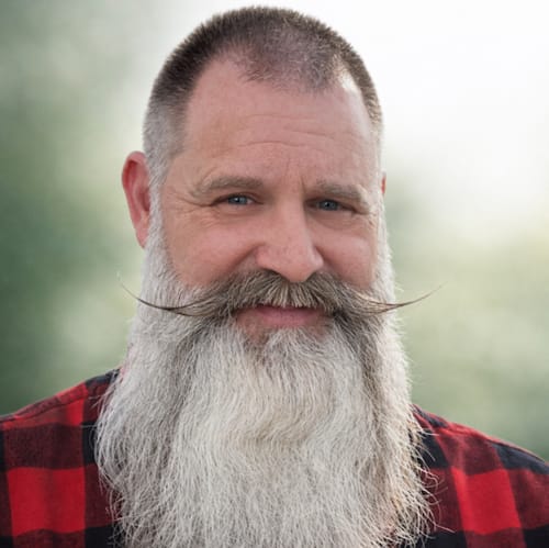 Headshot of James Clare, LMFT
