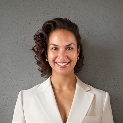 Headshot of Stacey Negron, APN