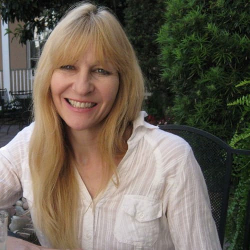 Headshot of Rosemary Gowett, LPC