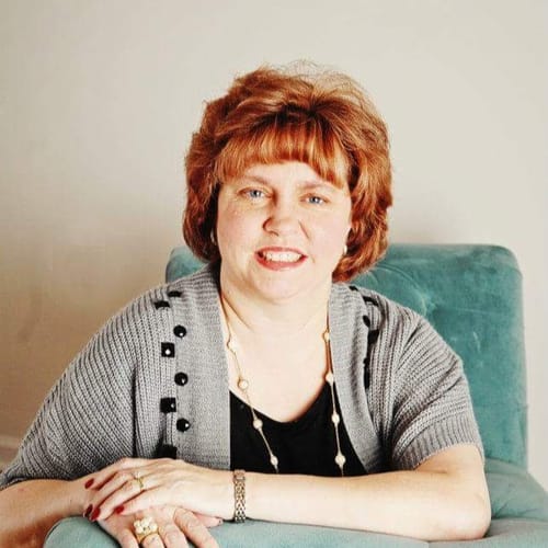 Headshot of Alyson Boyer, LPCMHSP