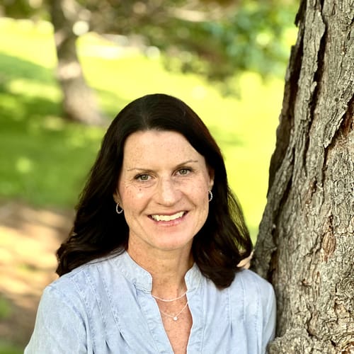 Headshot of Sharon DeGuevara, LCSW
