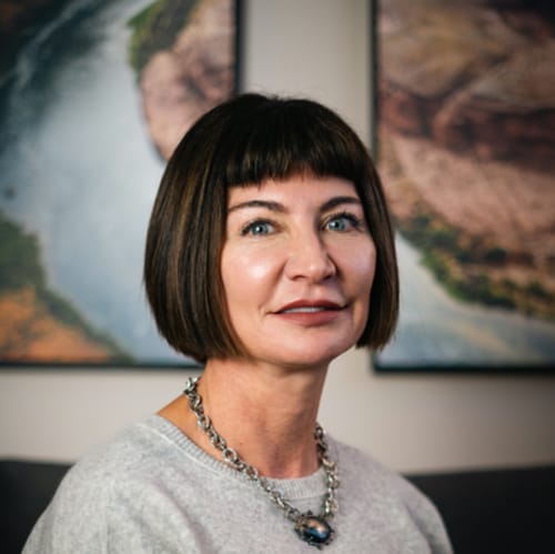 Headshot of Elizabeth Durbin, LPC