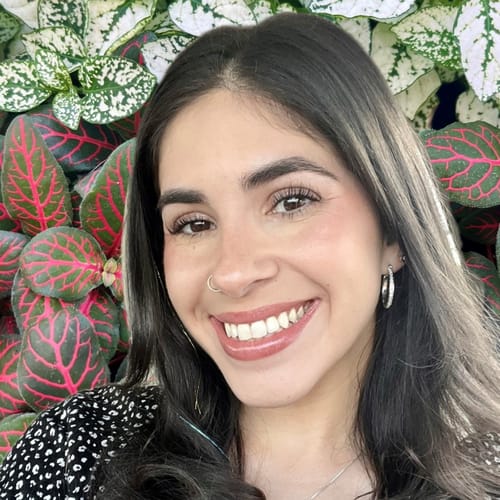 Headshot of Daniella Borges, LCSW_OUT_OF_STATE