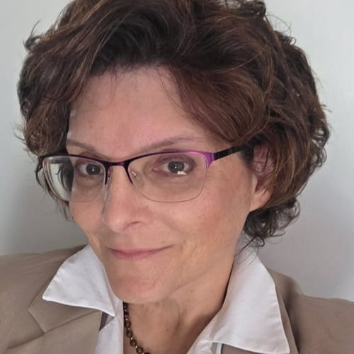 Headshot of Suzanna Brown, LPC