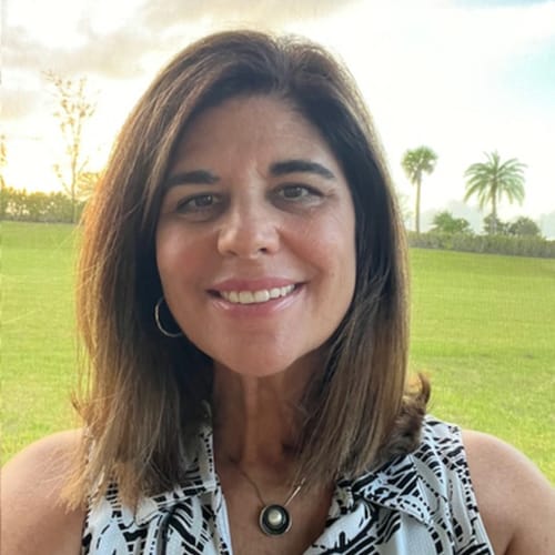 Headshot of Elizabeth Santamaria, LCSW