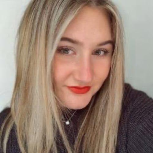 Headshot of Jessica McWilliam, LCSW