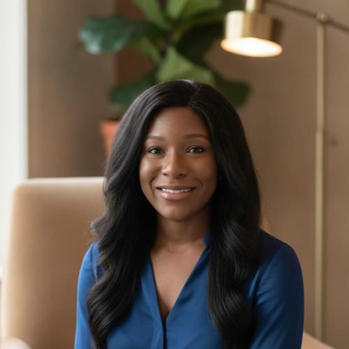 Headshot of Sherry Iyamu, LPC