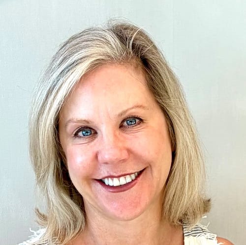 Headshot of Andrea Lapinski, LCSW