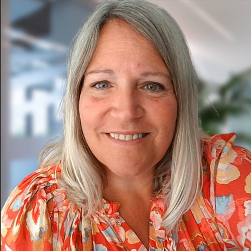 Headshot of Annemarie Vallonga, LCSW_C