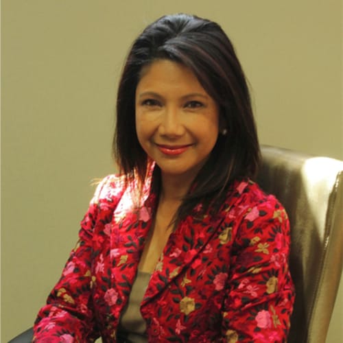 Headshot of Marie Silva, LCSW