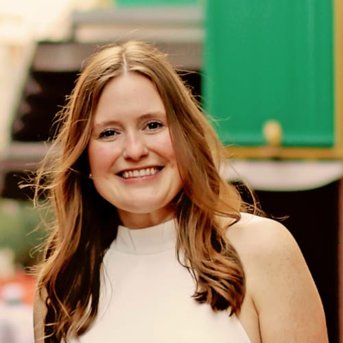 Headshot of Kirstin Pace, LPC