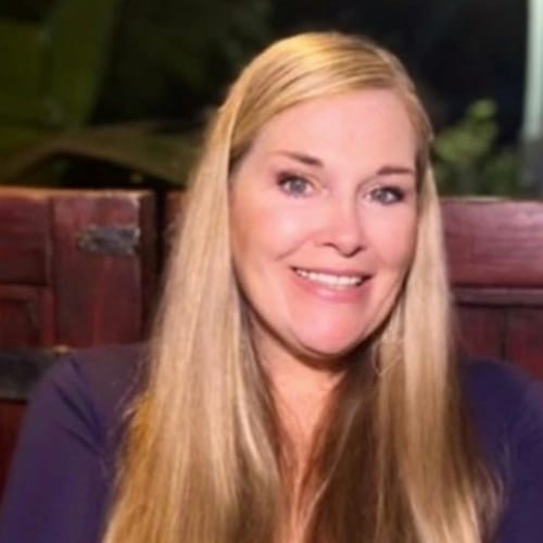 Headshot of Jacqueline Morris, LPCC