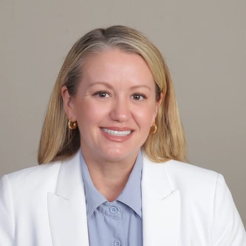 Headshot of Suzana Hachey, APRN