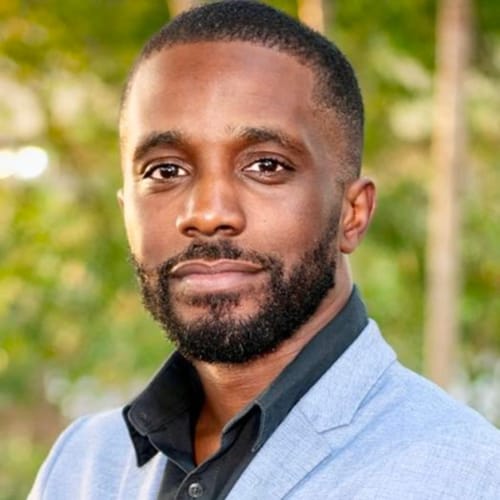Headshot of Justin Gladney, LICSW