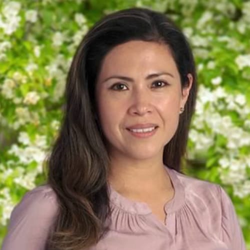 Headshot of Sally Mendoza, LCSW