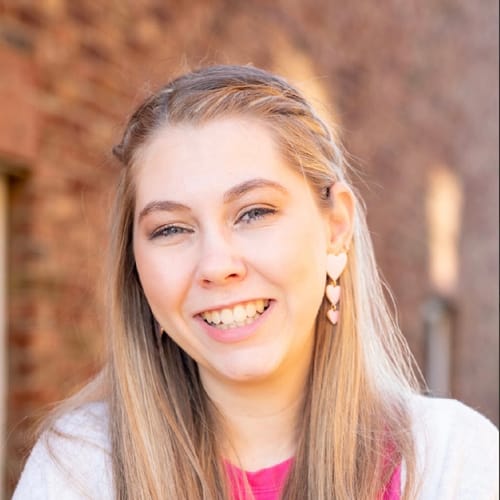 Headshot of Amanda Clark, LPC