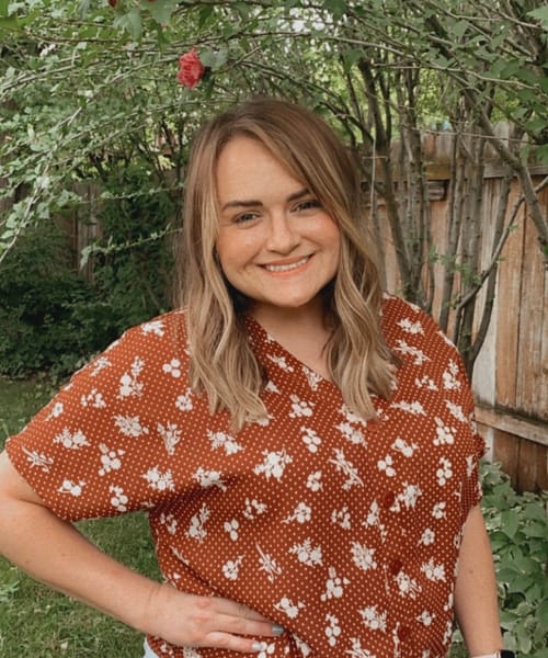 Headshot of Madison Besselievre, LCSW