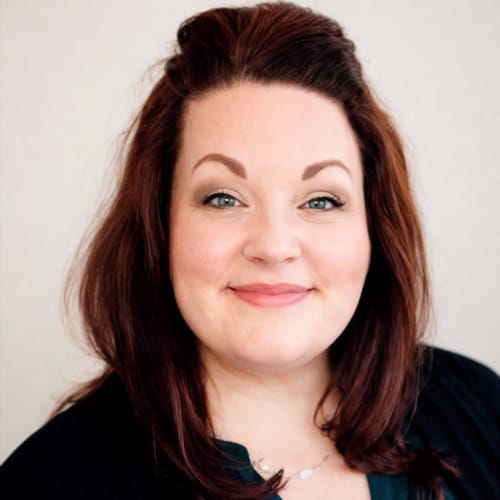 Headshot of Shannon Webb, LCSW