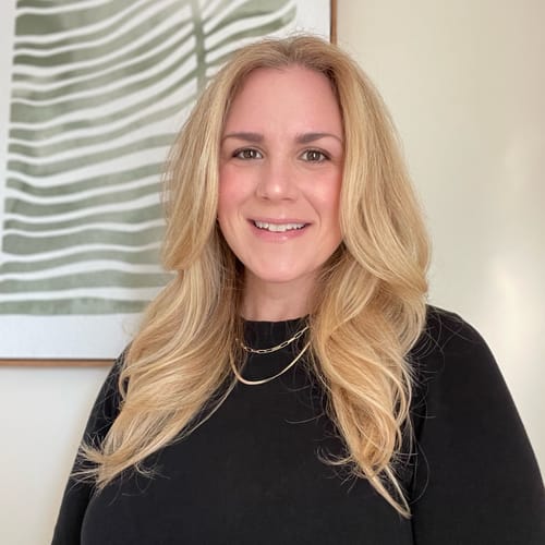 Headshot of Piera Cronin, LPC