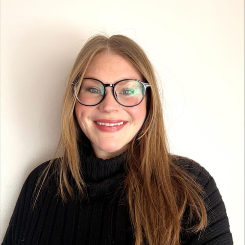 Headshot of Shannon Bender, LCSW