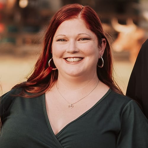 Headshot of Madeleine Vaughters, LPC