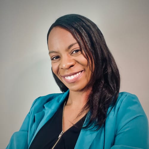 Headshot of Tiara McCray, LCSW
