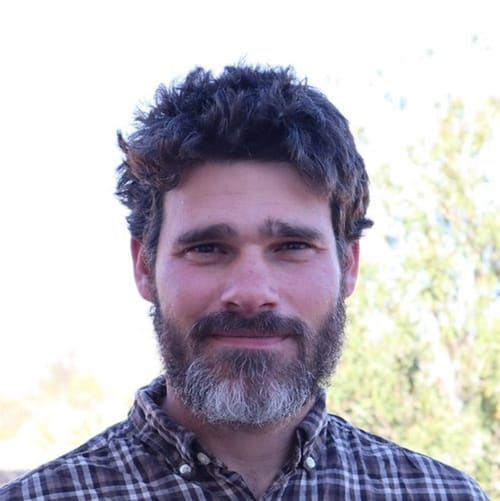 Headshot of Justin Pegnataro, LPC