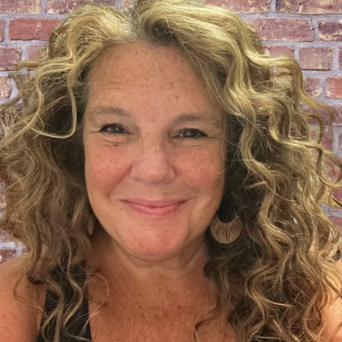 Headshot of Vicki Couchenour, LPCC