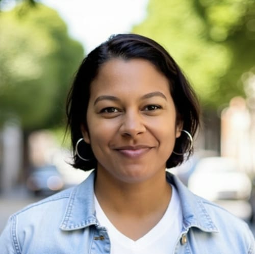 Headshot of Tivona Banks, LPCC
