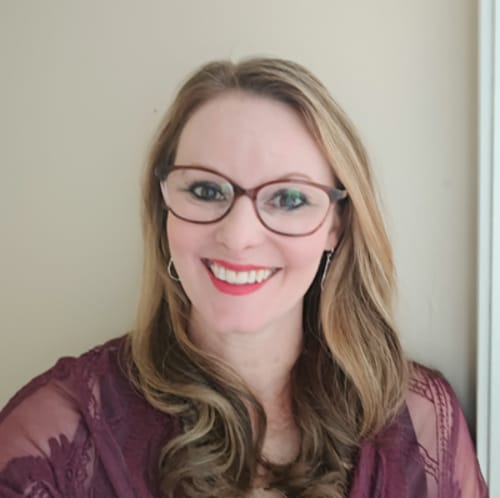 Headshot of Allison Rauscher, LPC