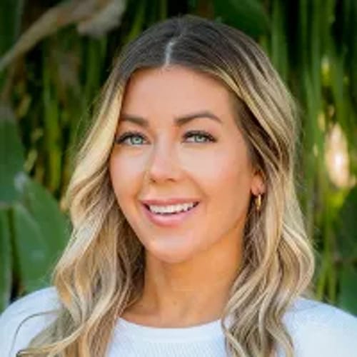 Headshot of Carolyn Ademski, APRN