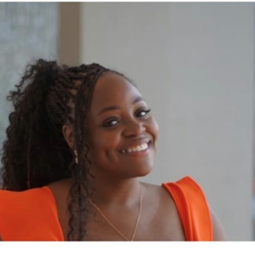 Headshot of Keshia Lewis, LCSW