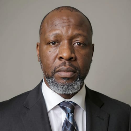 Headshot of Bashir Alli, APRN