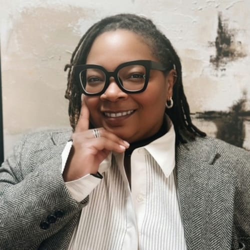 Headshot of LeNedra Wallace-Fierte, LCSW