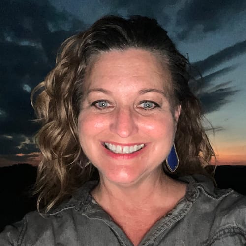 Headshot of Jenny Moores, LPC