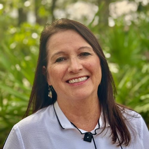 Headshot of Theresa Rodriguez, LMFT