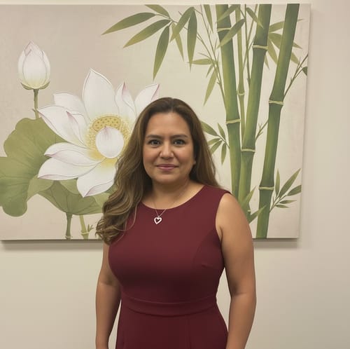 Headshot of Ada Valladares, LCSW