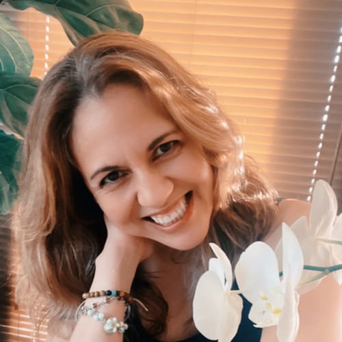 Headshot of Sandra Alvidrez, LPC