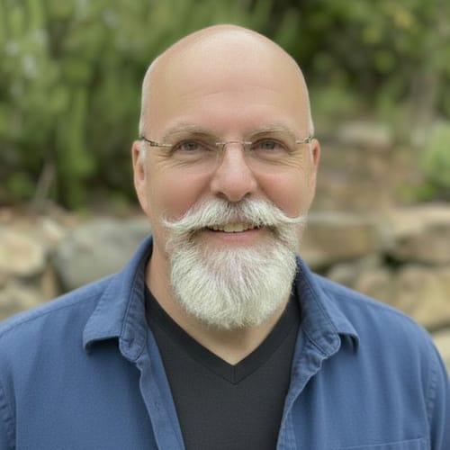 Headshot of Scott Ivey, CP
