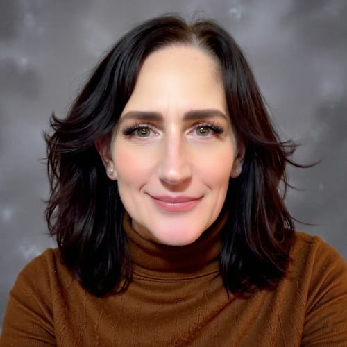 Headshot of Stephanie Maxwell, LPC